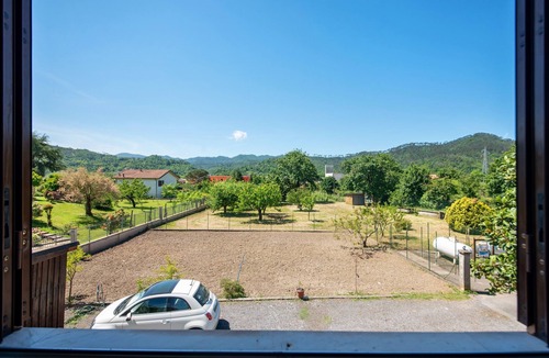 Brugnato Apartment | Apartment 'Da Dri´' with Private Terrace, Private Garden and Balcony