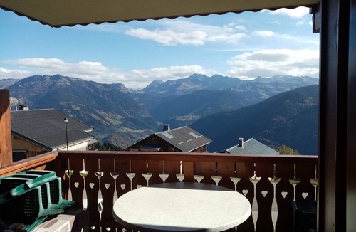 Bisanne 1500 Apartment | APARTMENT FACING MONT BLANC AND BEAUFORTAIN VALLEY