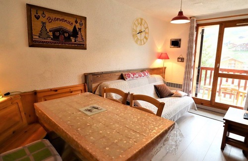 Areches Apartment | Apartment for 5 with pool, balcony, close to ski and village