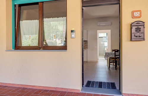 Twist Apartment | Apartment 'Fossato 35 Pontassieve' with Air Conditioning