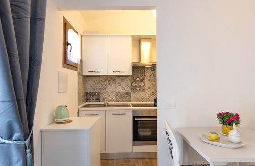 Crespina Apartment | Apartment 'Il Mulino Del Botteghino - A' with Shared Garden, Wi-Fi and Air Conditioning
