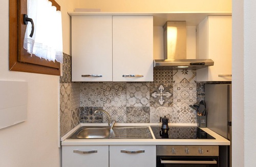 Crespina Apartment | Apartment 'Il Mulino Del Botteghino - A' with Shared Garden, Wi-Fi and Air Conditioning