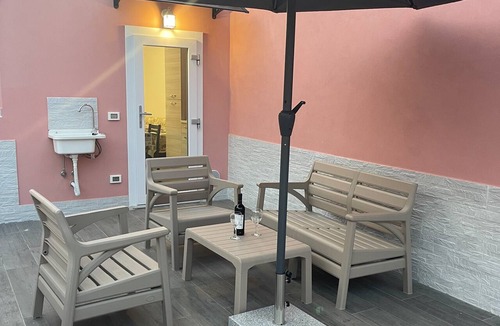 Ravenna Apartment | Apartment "Il Paradiso Holiday" with Private Terrace, Air Conditioning, and Wi-Fi