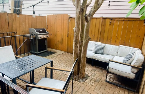 Reed-Cooke Apartment | Apartment in Adams Morgan, short walking distance to 18th street and metro!