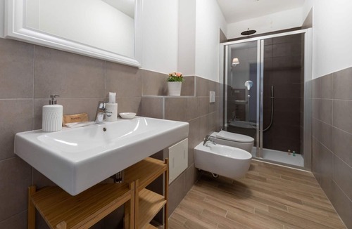 San Donato Apartment | Apartment in Bologna with 1 bedrooms sleeps 4