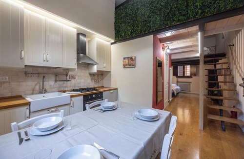 Historic Center Apartment | Apartment in Bologna with 1 bedrooms sleeps 4