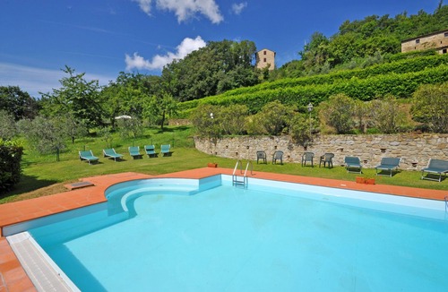 Capolona Apartment | Apartment in Capolona with 1 bedrooms sleeps 2