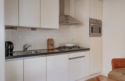 Egmond aan Zee House | Apartment in Egmond with Stunning Sea Views