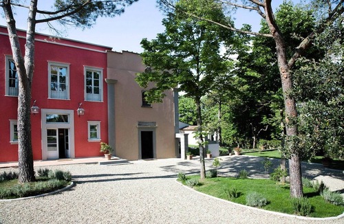 SantʼEllero House | Apartment in Tuscany with Large Pool