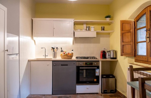 Ponte di Gabbiano Apartment | Apartment 'La Banditina' with Private Terrace, Wi-Fi and Air Conditioning
