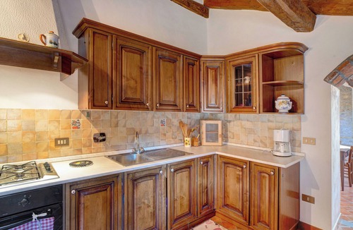 Vessalico Apartment | Apartment 'La Casa della nonna' with shared Pool, Garden and Wi-Fi