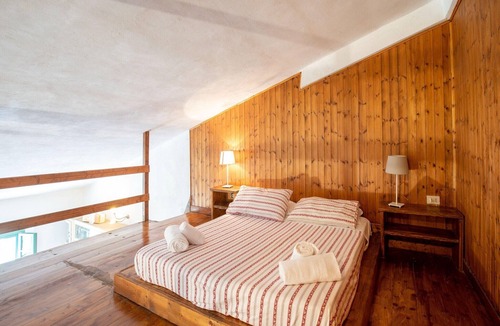 Collesalvetti House | Apartment near Pisa, Beaches
