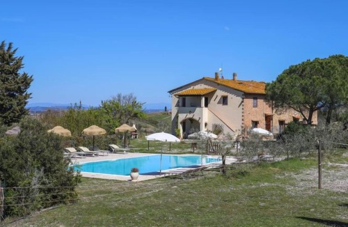 Sughera Apartment | Apartment Podere Sant'Anna, Girasole in Montaione - 4 persons, 2 bedrooms