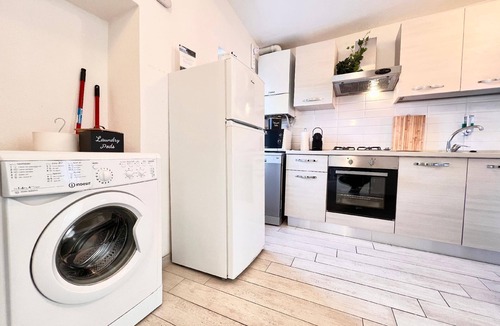 San Massimo Apartment | Apartment second floor with parking and garden