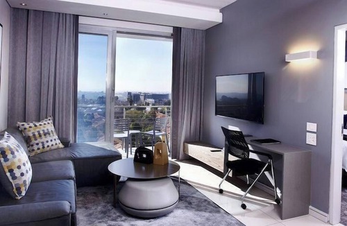 Sandown Apartment | Apartment - Sleeps 4 - Pool - Balcony - Parking
