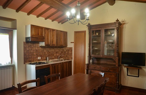 Castiglione del Lago Apartment | Apartment Volpino