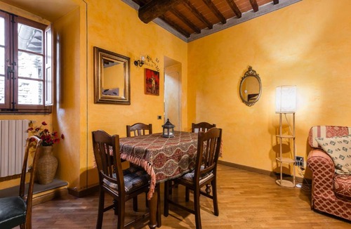 Pistoia Apartment | Appartamento Ernesto