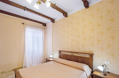 Borgomaro House | "Appartamento LA VITE - Borgomaro" with Wi-Fi, A/C & Terrace