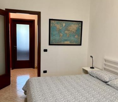 Piacenza Apartment | Appartamento Montebello