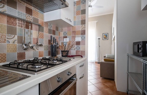 Saragozza-Porto Apartment | Appartamento nel verde in Saffi by Wonderful Italy