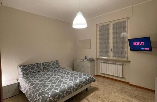 Piacenza Apartment | Appartamento privato a piacenza con 3 camere matrimoniali