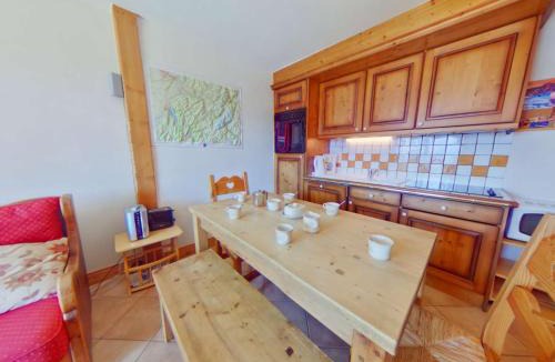 Bisanne 1500 Apartment | Appartement 3 Pièces, Balcon, Parking, 5 Pers. Villard-sur-Doron - FR-1-594-98