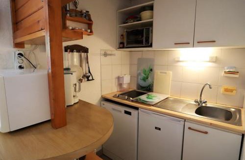 Areches Apartment | Appartement 5 pers. avec piscine, balcon, proche ski et village - FR-1-342-215