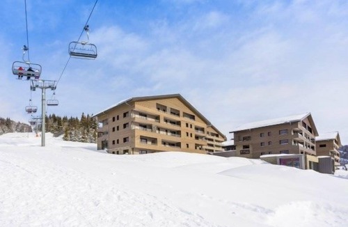Les Saisies Condo | Appartement Confortable + Accès Piscine Chauffée | Au Pied des Pistes