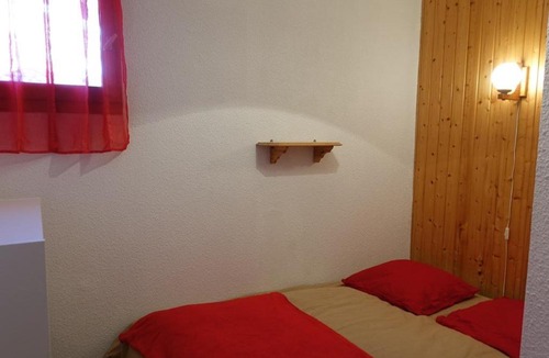 Areches Apartment | Appartement familial à Arêches-Beaufort - 6 pers, 3 chambres, terrasse, piscine, proche ski et village - FR-1-342-166
