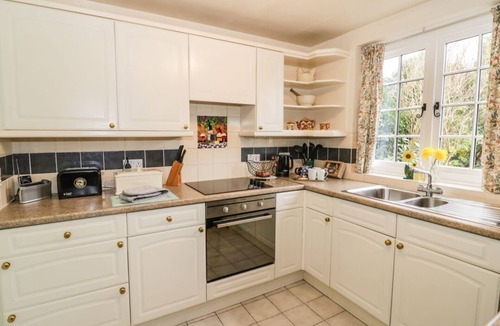 Harvington Cottage | Apple Tree Cottage, Harvington
