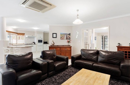 Halls Head Apartment | Aqua La Vista Mandurah