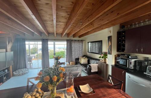 Kommetjie House | AquaView Beach House Kommetjie, with stunning sea views