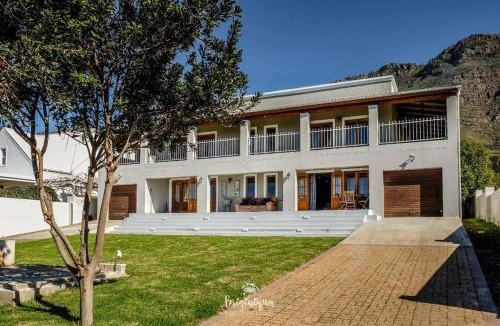 Riebeeck West House | Ark de Triomphe