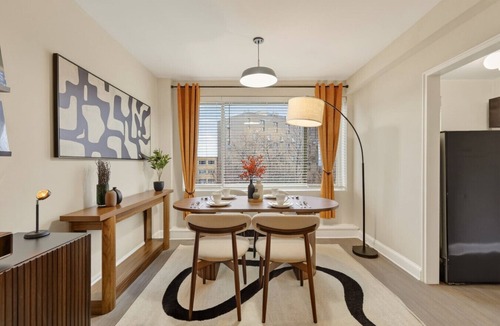Radnor - Fort Myer Heights Apartment | Arlington 1BR w/Free Parking Ideal DC Stay