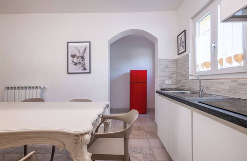 Calcinaia House | Arno Breeze –Casa Manin | Welcomely
