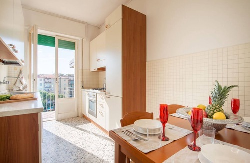 Lungarno del Tempio Apartment | Artista di Firenze. Comfortable apartment in a residential area by Mmega