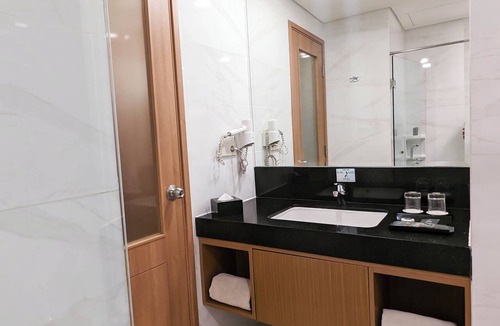 Jakarta Hotel | Astanaraya Suites Hotel