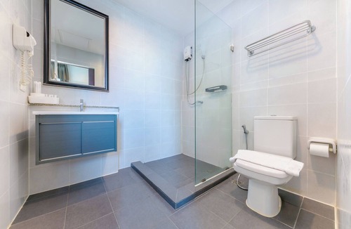 Bangkok City Centre Hostel | At Hua Lamphong Hotel - Hostel