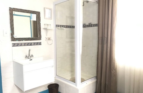 Caledon Bed & Breakfast | Athenian Villa