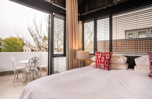 Stellenbosch Central Apartment | Avemore Eikehoff No 23 - full Backup Power
