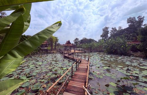Bang Krasan Hotel | Ayutthaya Garden River Home