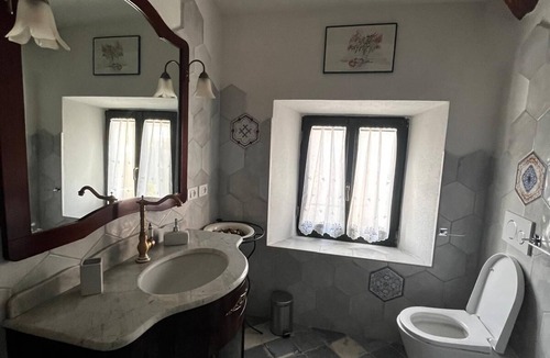 Camugnano Bed & Breakfast | B&B Camelia - 5 Minutes from Rocchetta Mattei