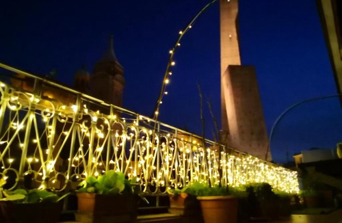 Historic Center Bed & Breakfast | B&B SpeakEasy - Due Torri