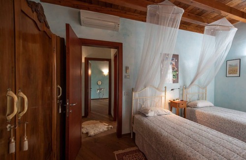 Pontoglio Bed & Breakfast | B&B VILLA MELOGRANO