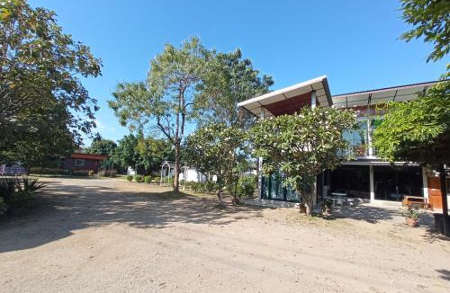Sakae Krang Bed & Breakfast | Baan Rabiangdao UthaiThani