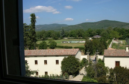 Cincelli Apartment | Badia Di Campoleone - Villa Campoleone