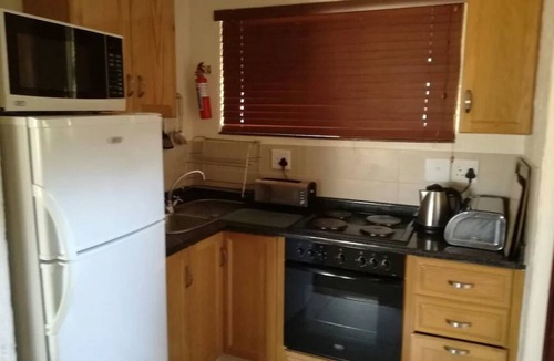 Ledig Cabin | Bakubung Self-Catering Chalets
