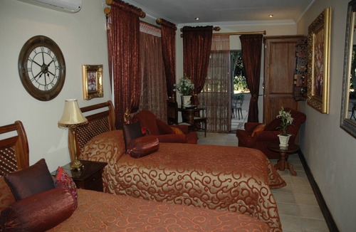 Rustenburg House | Bambelela Lodge