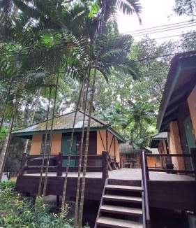 Ban Rai House | Ban Huaikhakhaeng บ้านห้วยขาแข้ง