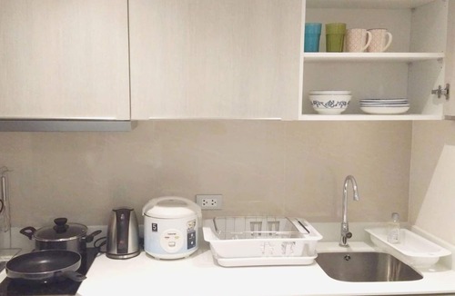 Khlong Toei Condo | Bangkok Sukhumvit 36 Deluxe Double Room with Sauna